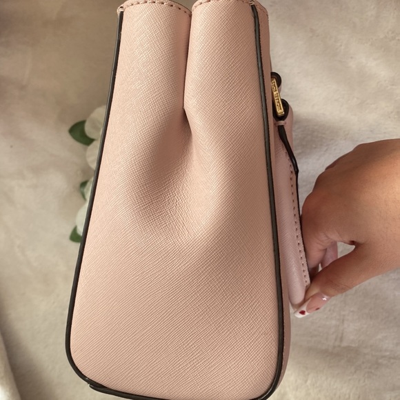 Michael Kors, pink Crossbody Purse - Picture 2 of 5